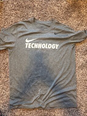 Nike Gray Heather "TECHNOLOGY" Graphic Tee